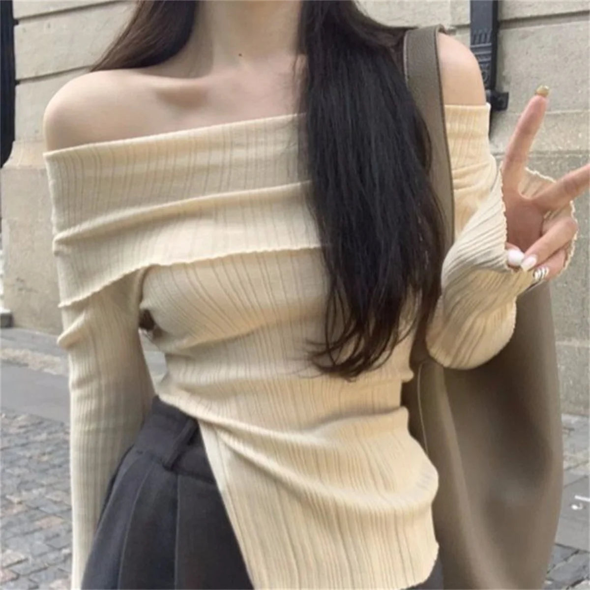 Women's Slash Neck Pullover Split Irregular Off Shoulder Top Black Long Sleeve Casual Korean Elegant Slim Fit Base Tees Y2K Tops