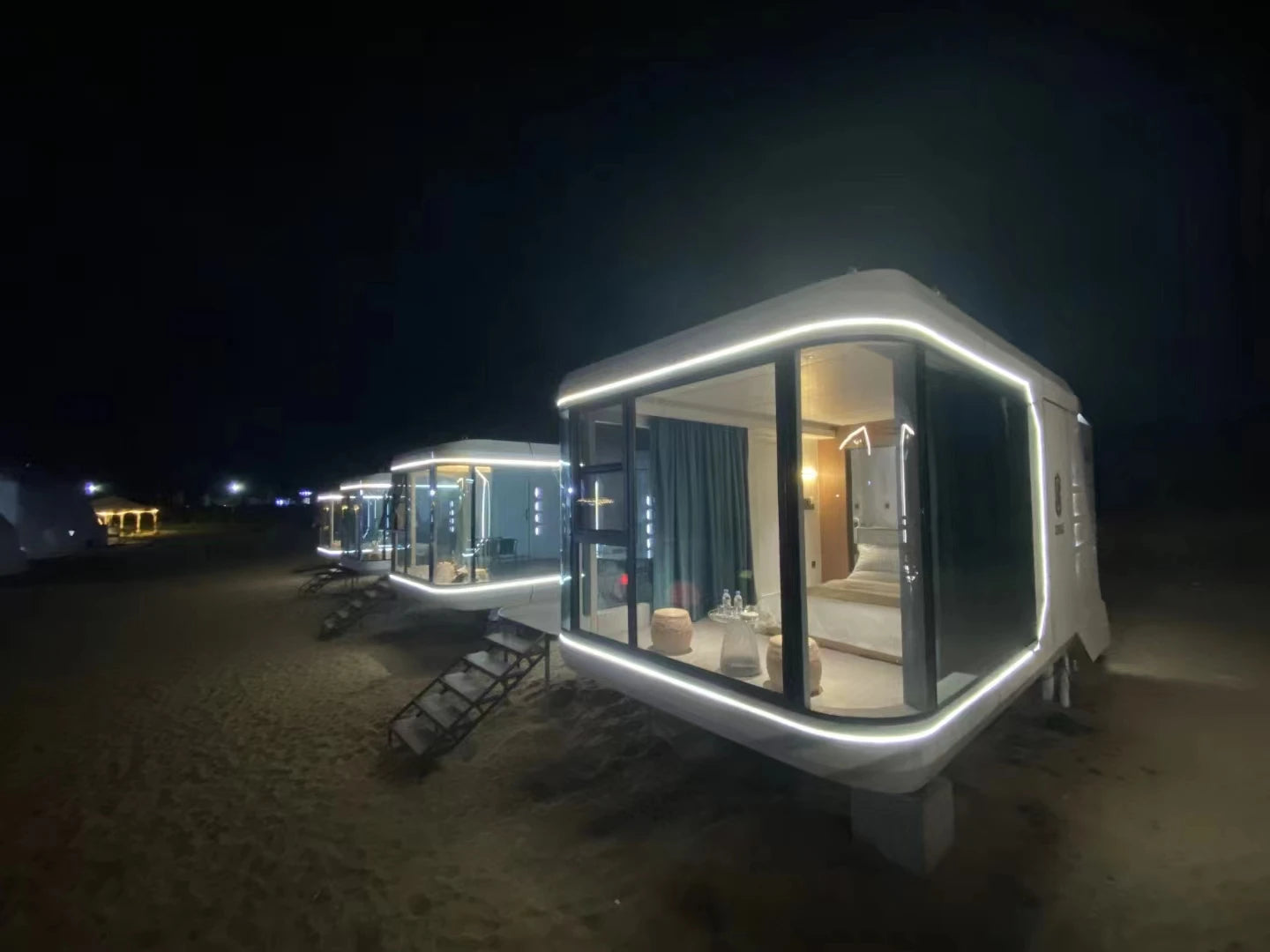 2024 newest design Resort Hotel, modern modular capsule cruiser vila,prefa container house home