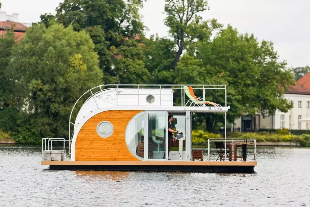Modern BoatHouse Modular Floating Home Prefab Container Hotel Floating Hotel