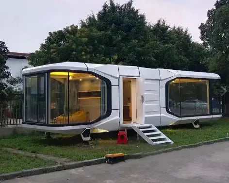 Custom-made Prefabricated Container Hotel, Prefabricated Mobile House Modular, Space capsule Villa. 5G IOT home