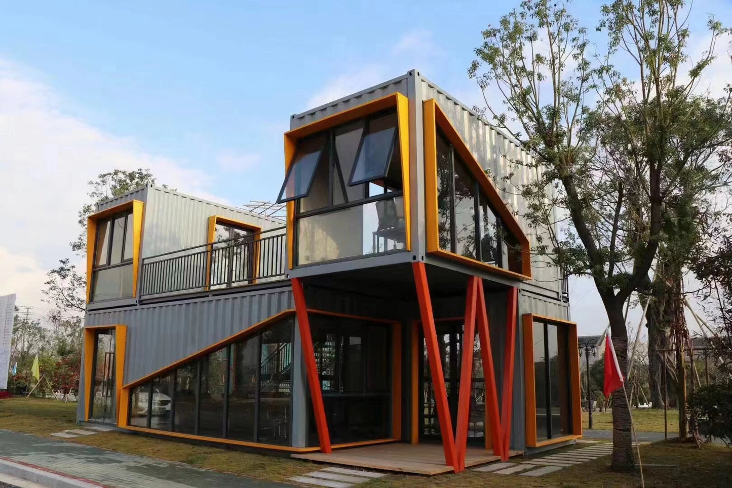 Prefabricated office storage container house insulated shipping container home stay