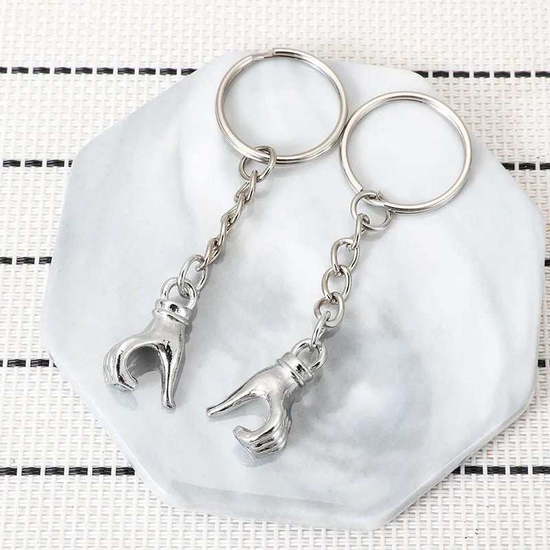1 Pair Alloy Hand Magnet Couple Key Ring Sweet Key Chains DIY Jewelry Gifts