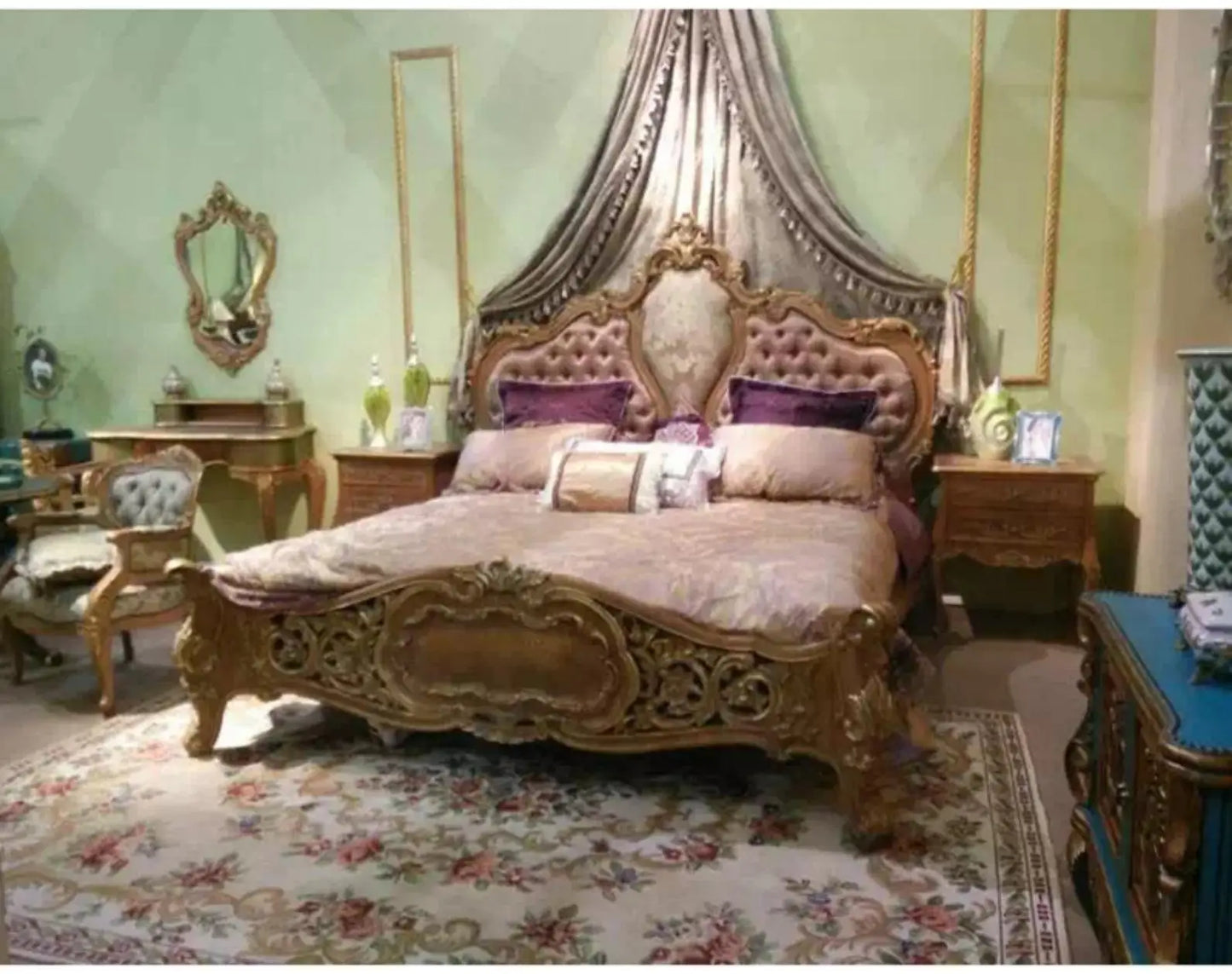 European-style Carved Mahogany Baroque Heavy Industry Beige Gold Elegant and Gorgeous Retro Imported Cloth Solid Wood Double Bed