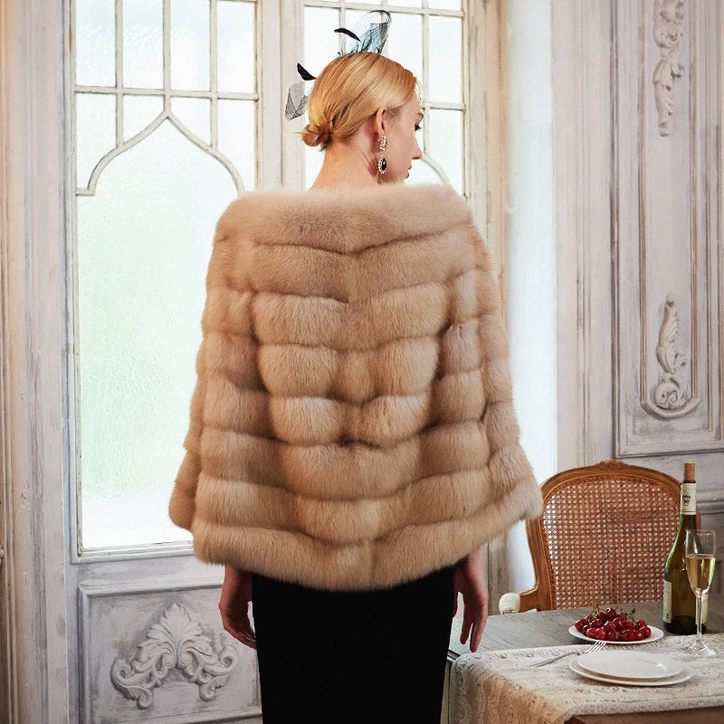 Women's Fur Coat 2223 Trend Natural Fur Short Mink Nature Color Outerwear Jackets Trench Coats New in Outdoor Clothes Clothing