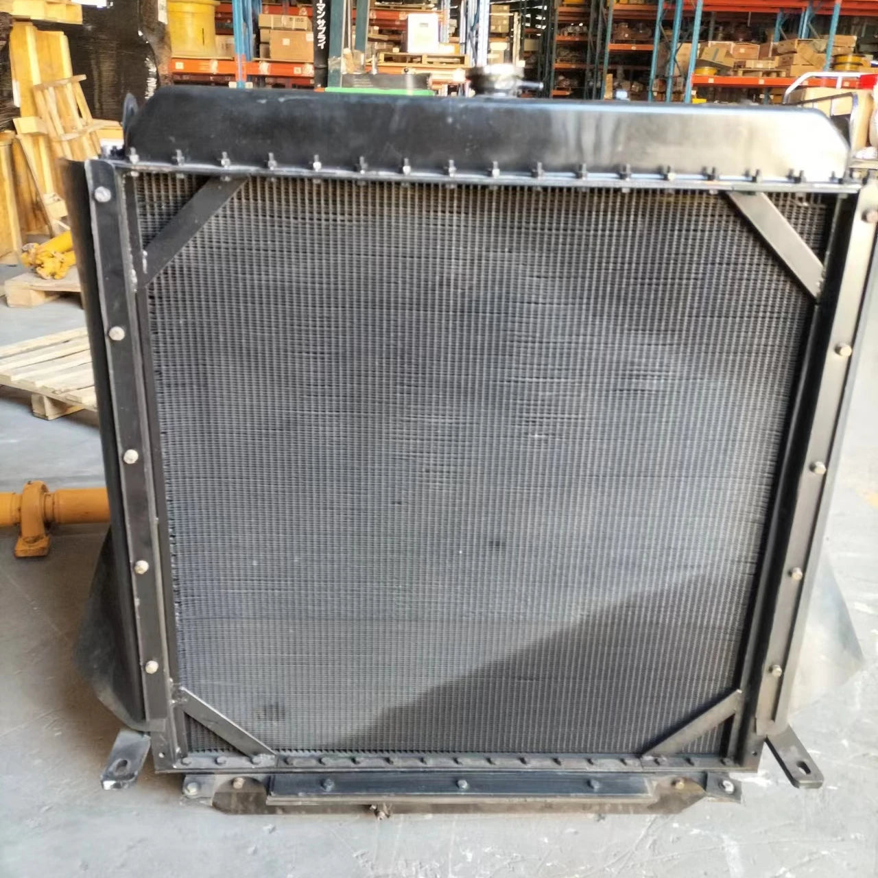 Ae9945187b37d4212ababfa823fea21a5V.jpg