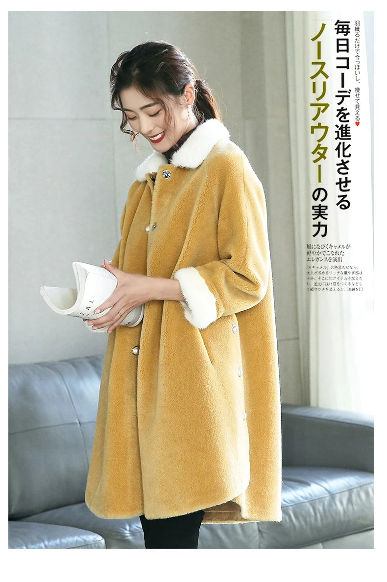 2020 Natural Sheep Shearing Fur Coat With Real Mink Fur Collar Winter Jacket Women Long Warm Overcoat casaco feminino LX2529