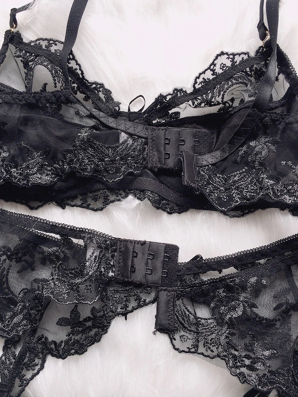 Embroidery Lace Sensual Lingerie Set Graters Women's Underwear Transparent Erotic Push Up Bra And Panty Sets Black Intimate
