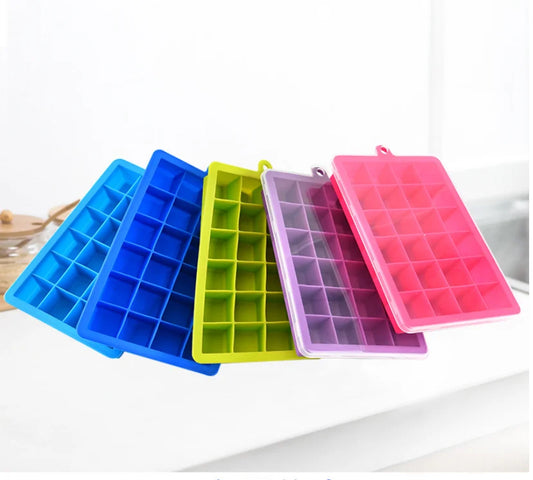 Whiskey Cocktails Kitchen Tools Accessories Ice MoldSilicone Ice Cube Maker Trays with Lids for Freezer Icecream Cold Drinks
