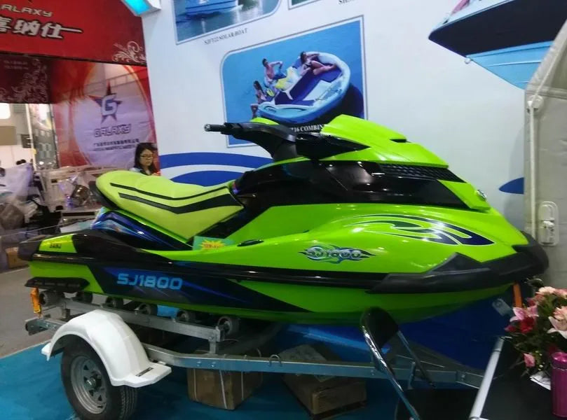 1800CC High quality high speed 4 Stroke water scooter 1100cc jet ski factory wave boat jet ski