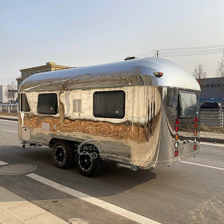 Wecare Motor Home RV Motorhomes RVs Campers Motorhomes Caravans RV Airstream Travel Off Road Camper Trailer with Bathroom