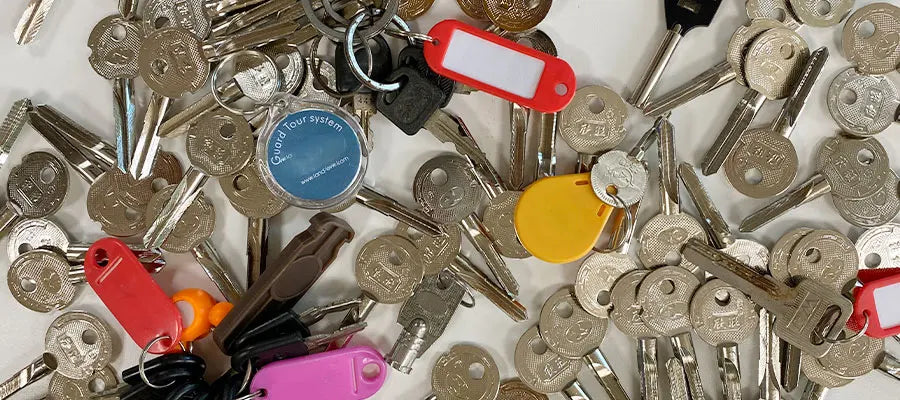 2021 Wall Mount Fingerprint Controlled Key Storage Lock Box Metal Key Safes