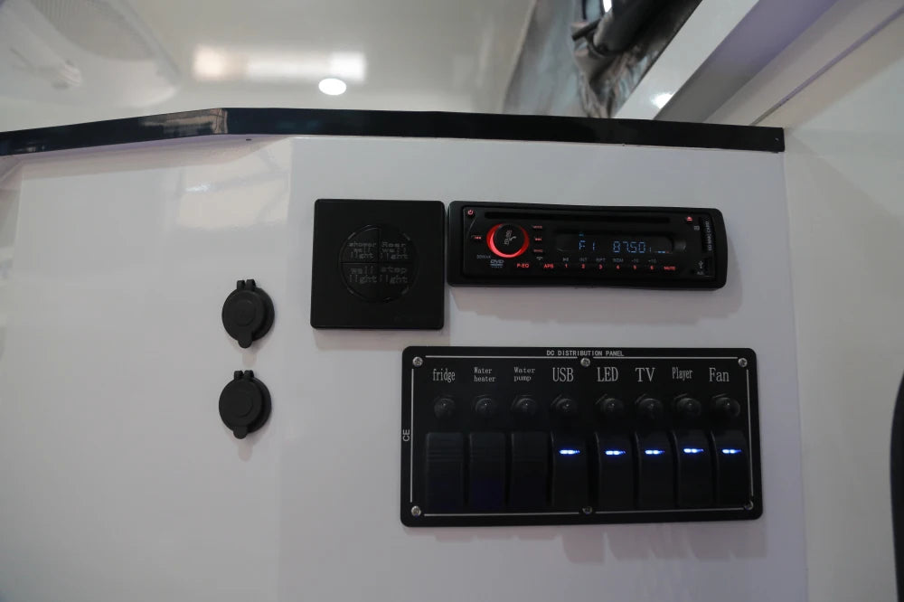 2022 factory new high quality Australian standard family travel trailer 15ft hybrid caravan with 4 berths for sale