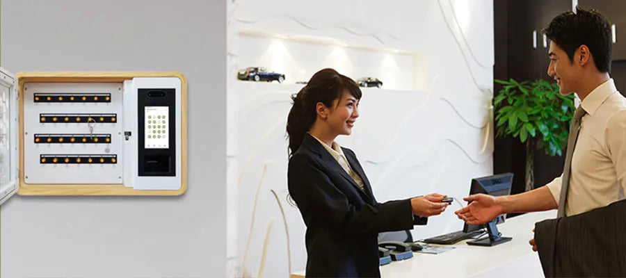 2021 Wall Mount Fingerprint Controlled Key Storage Lock Box Metal Key Safes