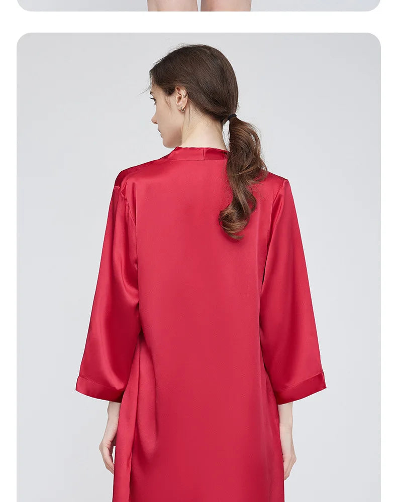 Birdtree 19MM 100%Real Silk Sleeping Robe Sling Dress, Sexy Elegant Women Fashion Night-robe Sets, V Neck Sleepwear S43918QM