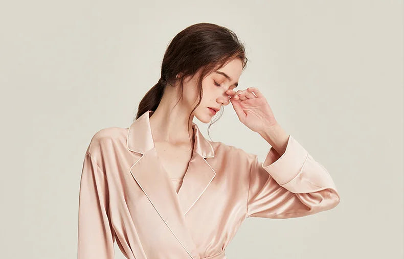BirdTree 6A 19MM 100%Real Silk Satin Night Robe, Women Notched Neck Sash, Elegant Simple Pajama Robe, 2024 Spring Fall P469122QM