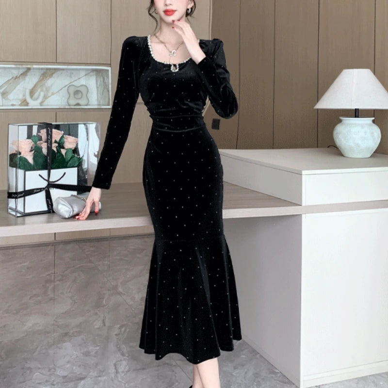 New Year Retro Vintage French Design Dresses Women Elegant Annual Meeting Hollow Out Black Bling Bead Party Long Fishtail Dress