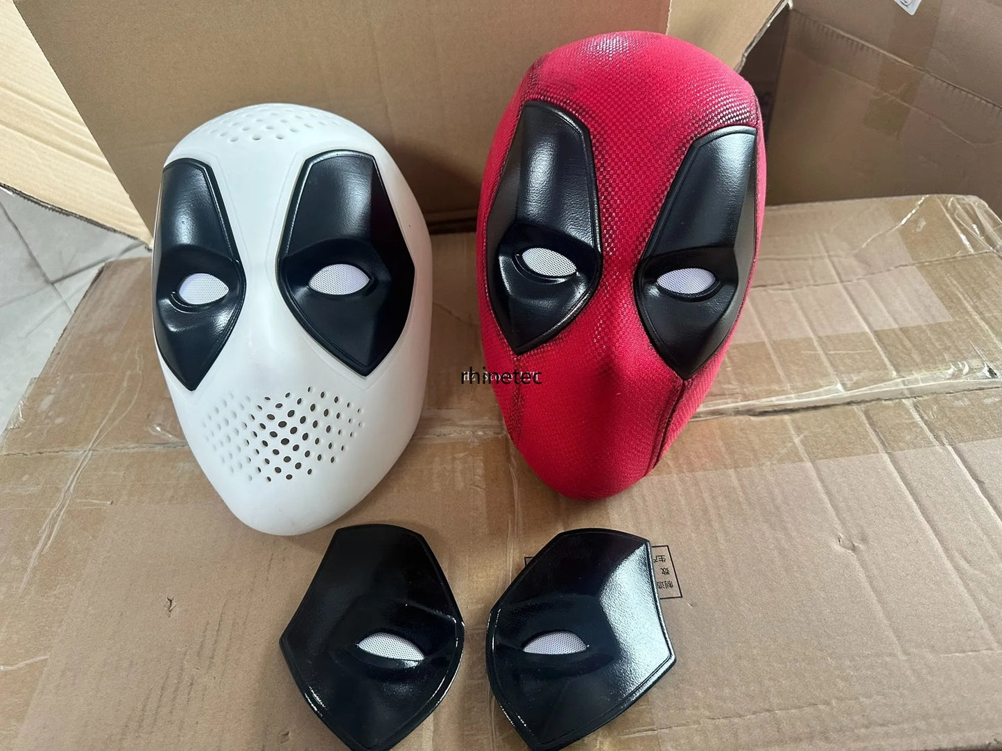 Marvel Deadpool Mask with 3D Screen Printed Fabric & 1 Pair of Magnetic Normal Eyes Halloween Cosplay Costume for Birthday Gift