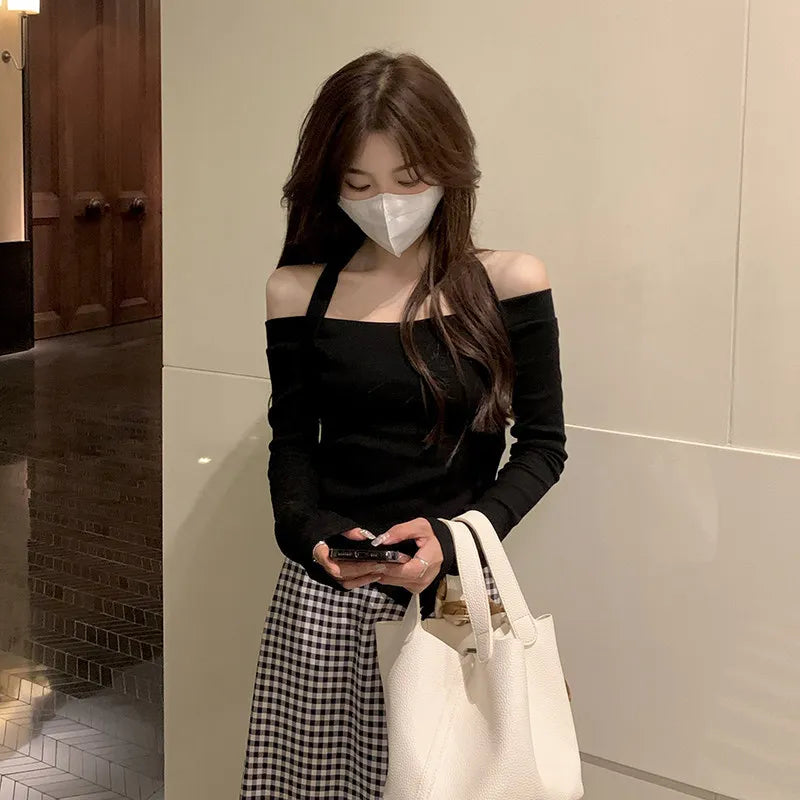 2024 Sexy Halter Off Shoulder Crop Tops Woman Long Sleeve Black Kpop Y2K T-shirt Women Slim Sexy Vintage Tee Shirt New Autumns