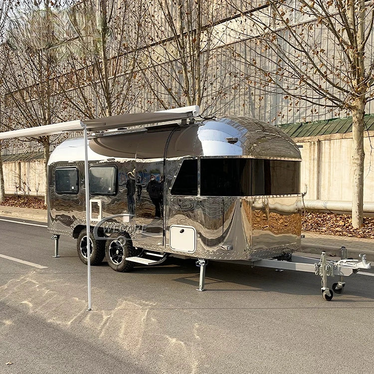 Wecare Motor Home RV Motorhomes RVs Campers Motorhomes Caravans RV Airstream Travel Off Road Camper Trailer with Bathroom