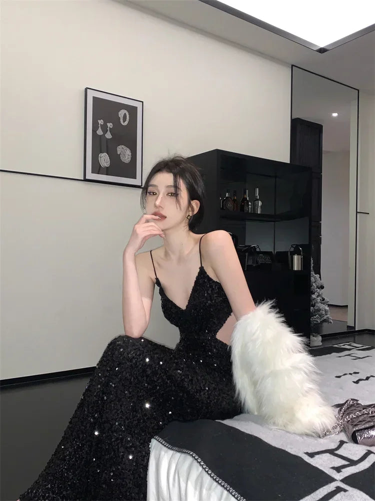 Sexy Glitter Long Black Dress Women V-neck New Year Evening Party Suspender Dress Cut-out Waist Sequin Backless Dresses Vestido