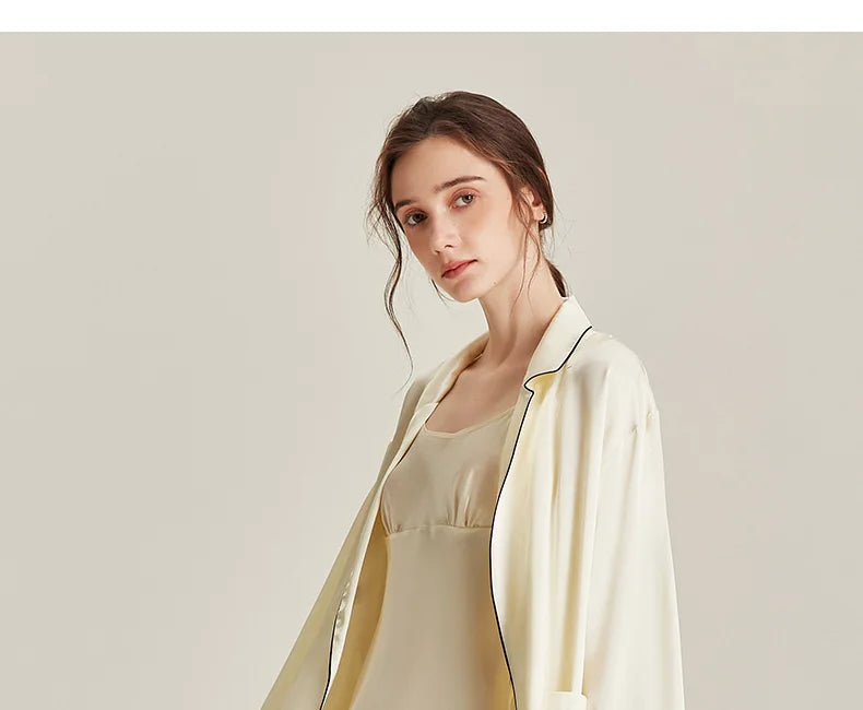 BirdTree 6A 19MM 100%Real Silk Satin Night Robe, Women Notched Neck Sash, Elegant Simple Pajama Robe, 2024 Spring Fall P469122QM